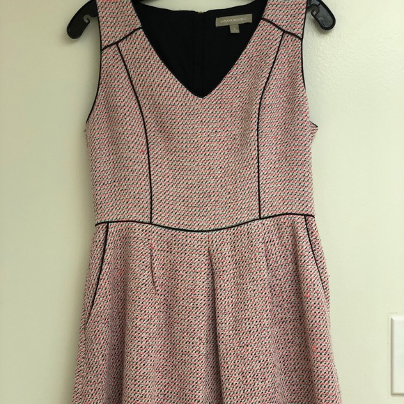 Banana Republic Dresses & Skirts - Banana Republic dress with pockets